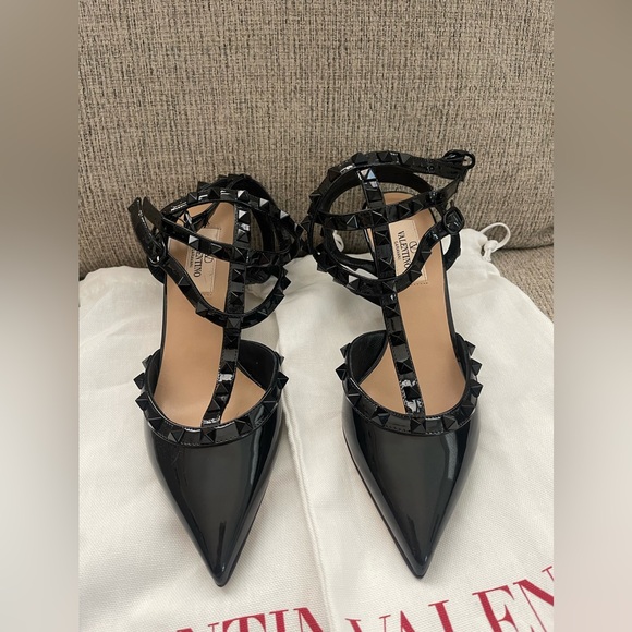 Valentino Garavani caged rockstud heels pumps size 37 - Picture 3 of 9